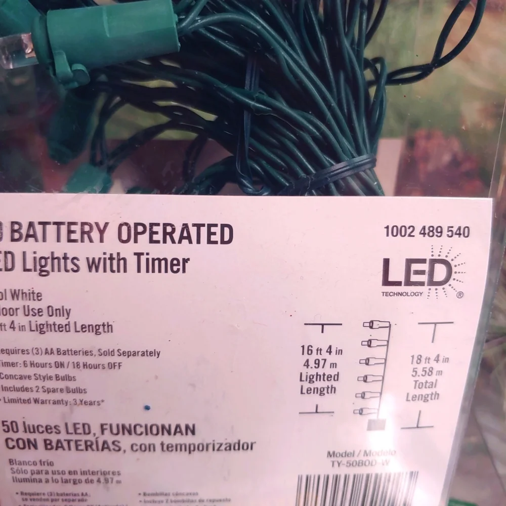 4 Packages of 50 Battery Operated LED Lights With Timer...